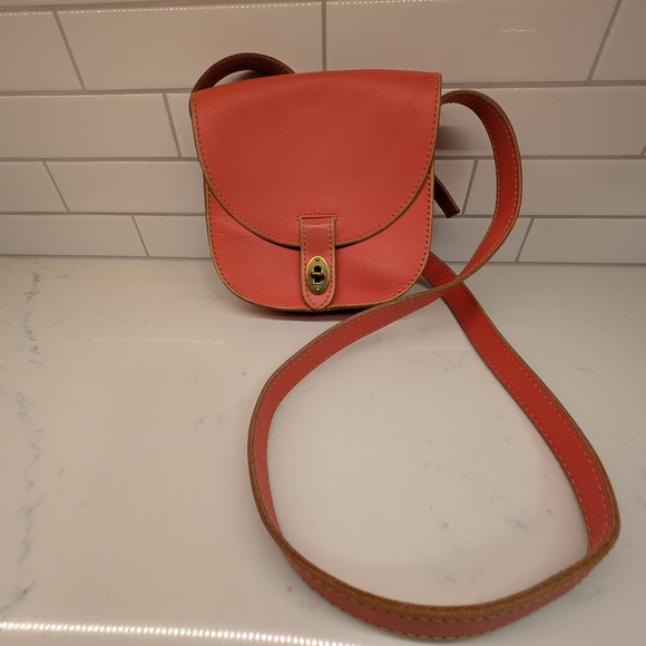 Fossil Coral Leather Crossbody Saddle Bag EUC
